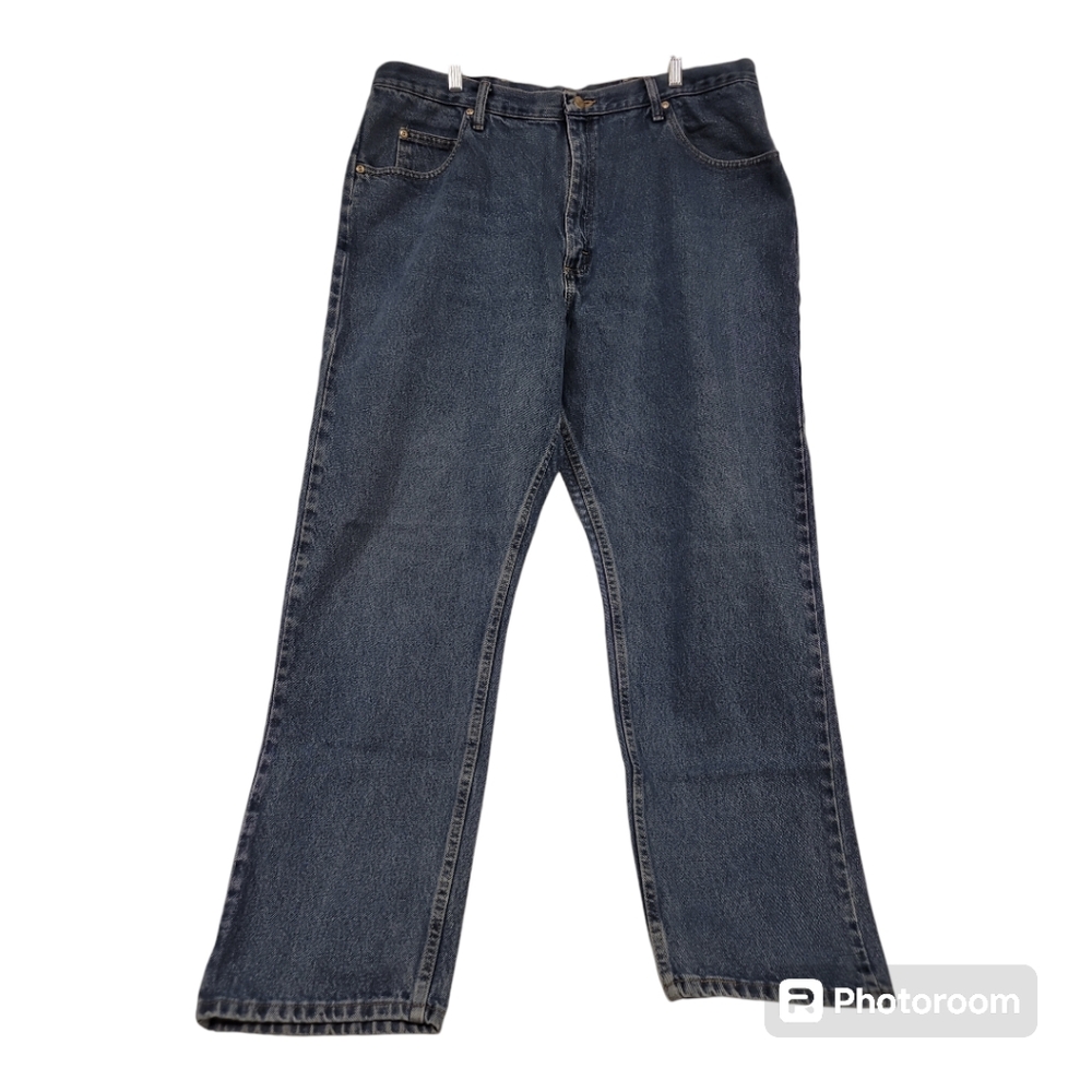 Wrangler jeans 40x32 relaxed fit straight leg med blue